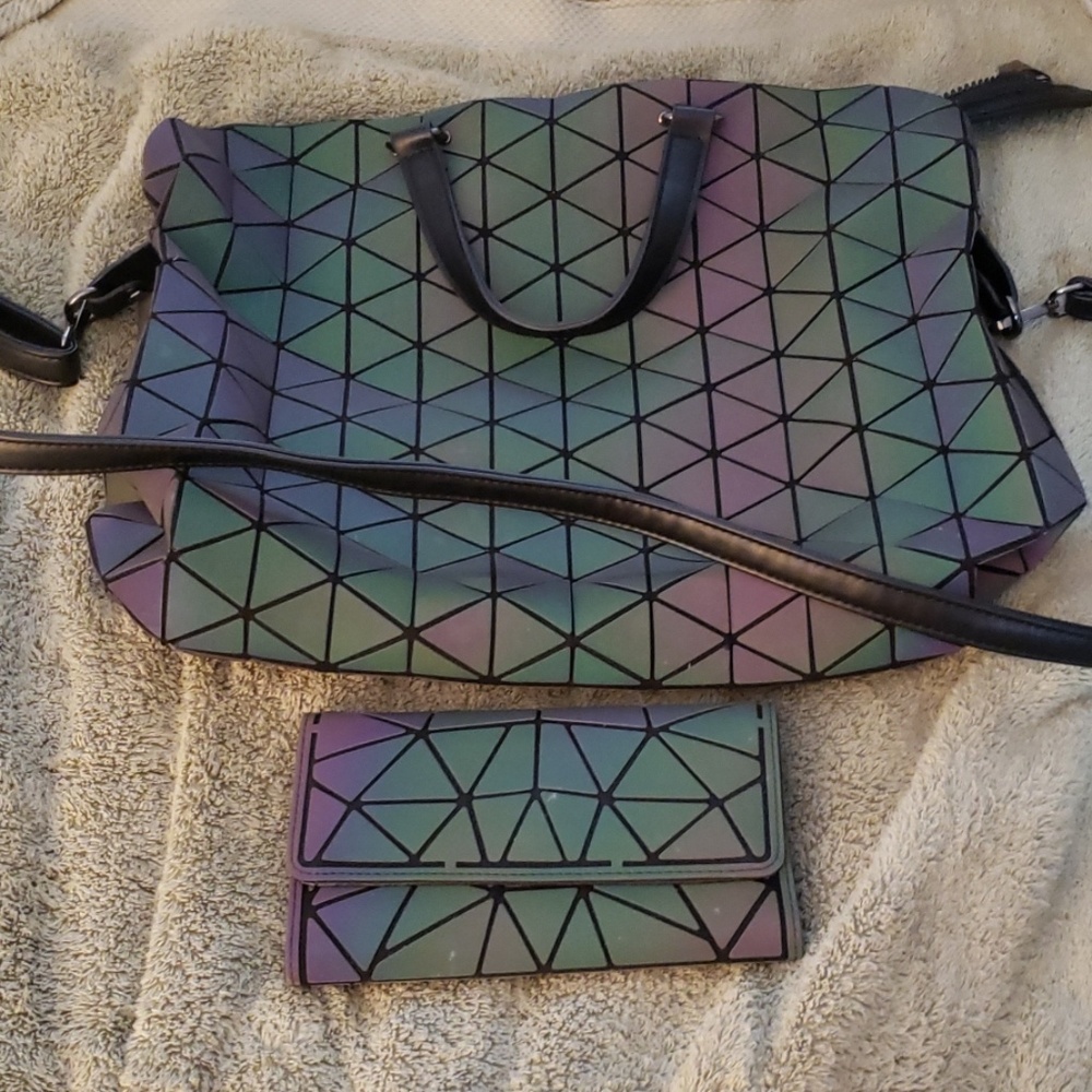 Bag and matching wallet